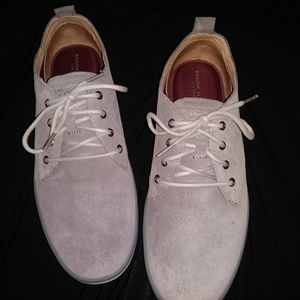 Men Shoes